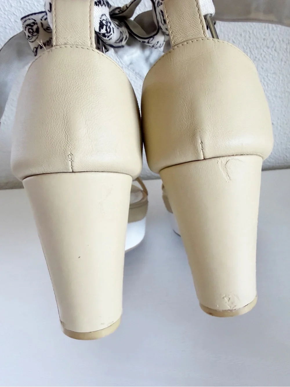 Chanel Beige White Leather Wedge Sandals CC Logo Ankle Tie Size EU 37